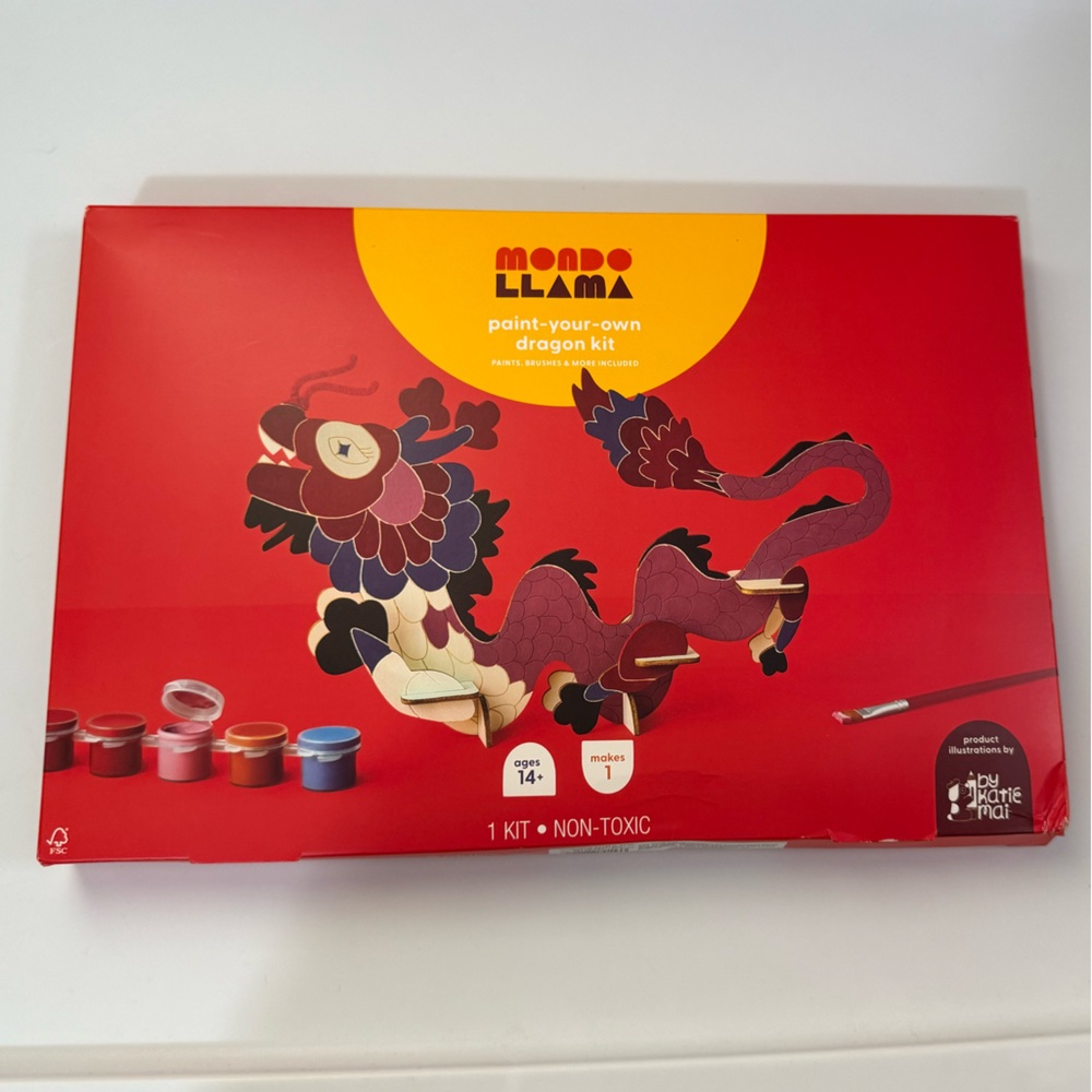Mondo Llama Paint Your Own Dragon Kit